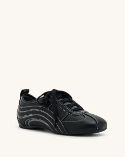 Ferne Streamlined Lustrous Sneakers - Black