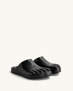 Hayley Toe Model Flat Mules - Black