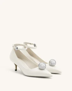 Jewel Buckle Kitten Heels Pumps - White
