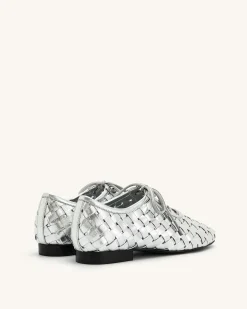 Kayla Weave Strap Flat Shoes - Silver
