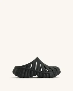 Tara Leaf Platform Clog - Black
