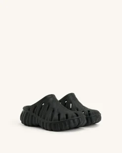 Tara Leaf Platform Clog - Black