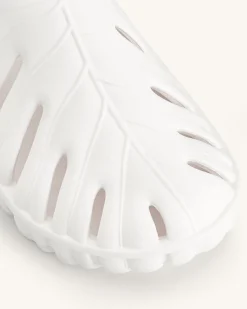 Tara Leaf Platform Clog - White